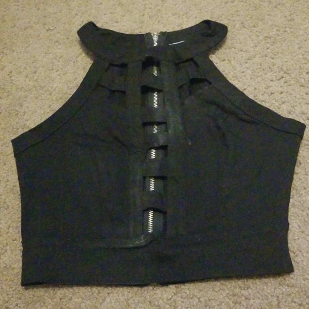 Zip up club top